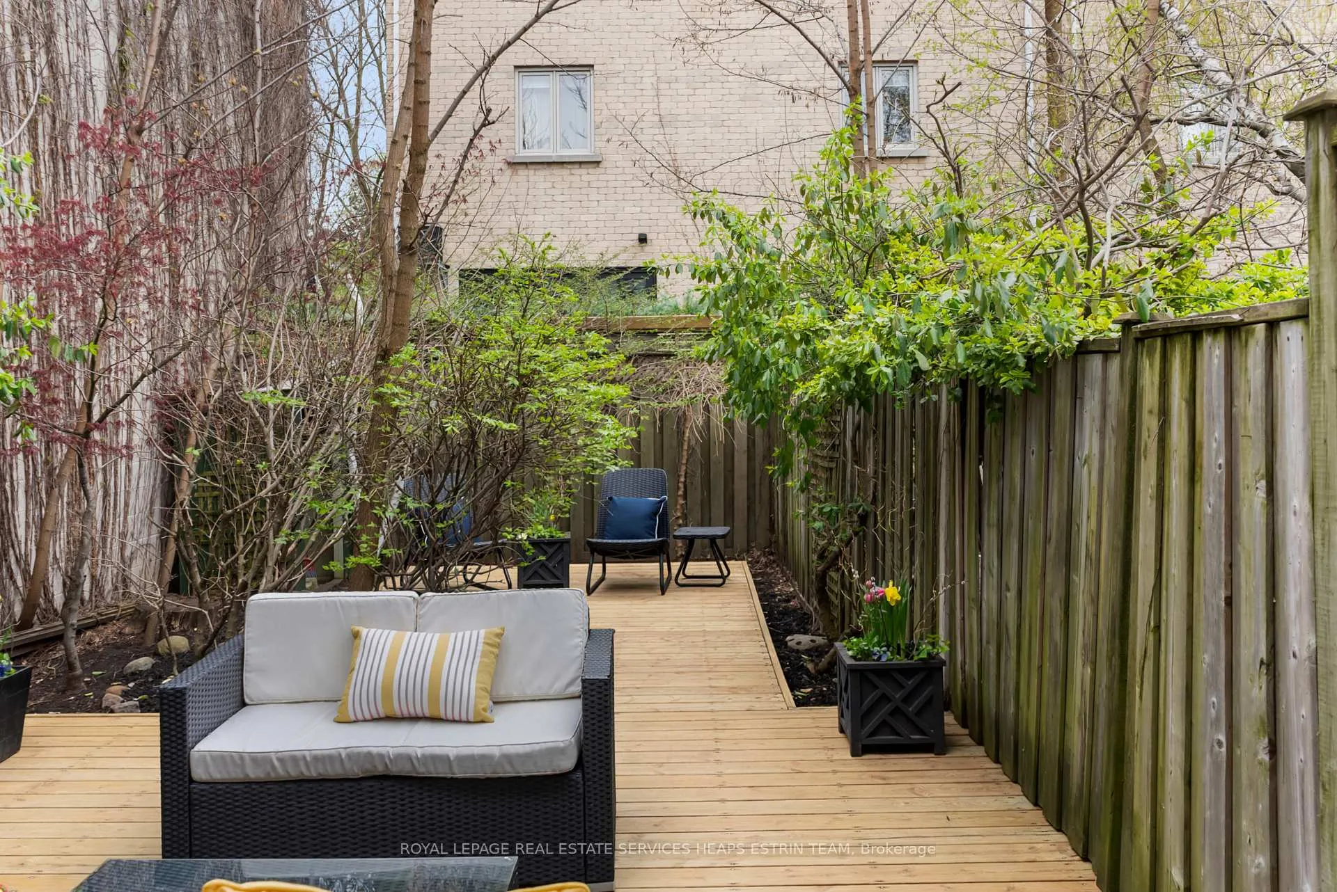 Photo 30 of 31 Birch Avenue, Toronto, Yonge-St. Clair — HOMEH