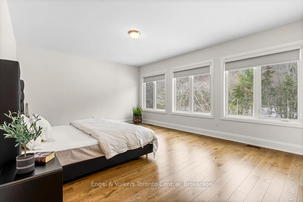 Photo 19 of 110 Dorothy Drive, Blue Mountains — HOMEH