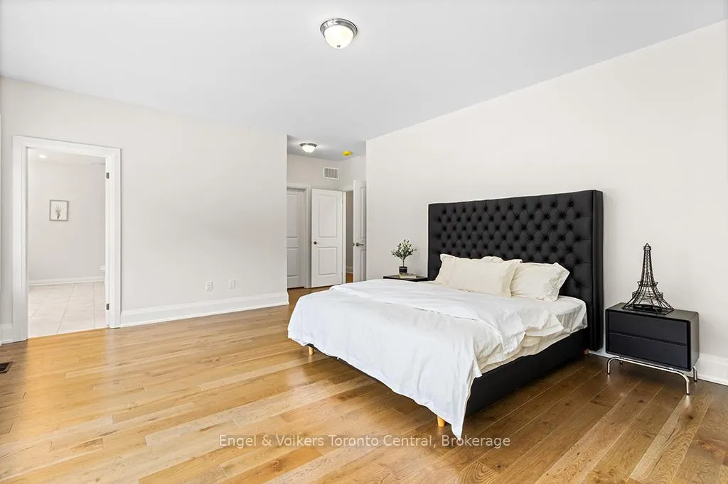 Photo 20 of 110 Dorothy Drive, Blue Mountains — HOMEH