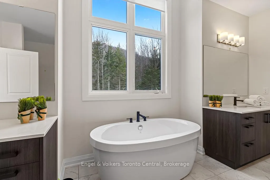 Photo 24 of 110 Dorothy Drive, Blue Mountains — HOMEH