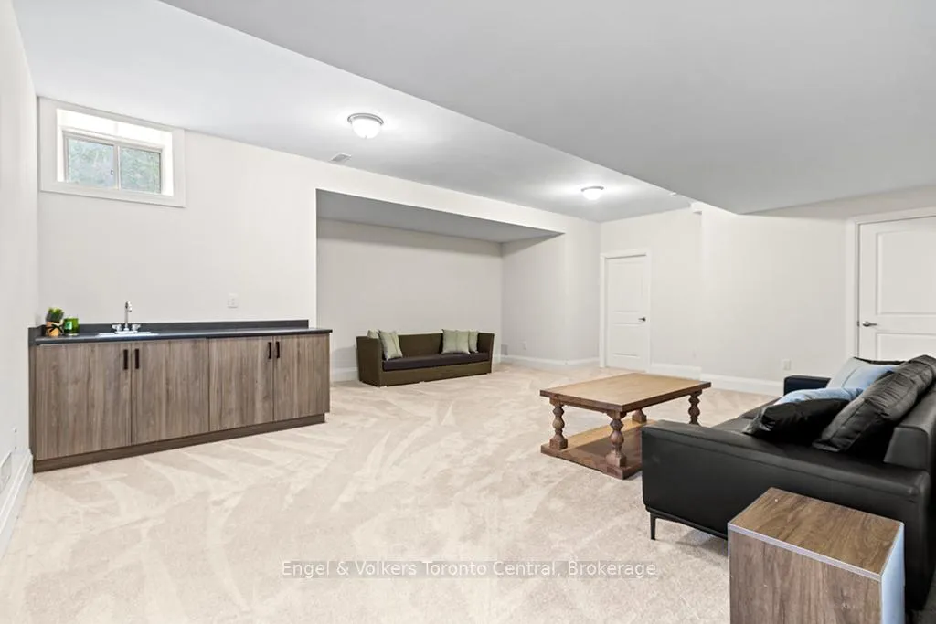 Photo 37 of 110 Dorothy Drive, Blue Mountains — HOMEH