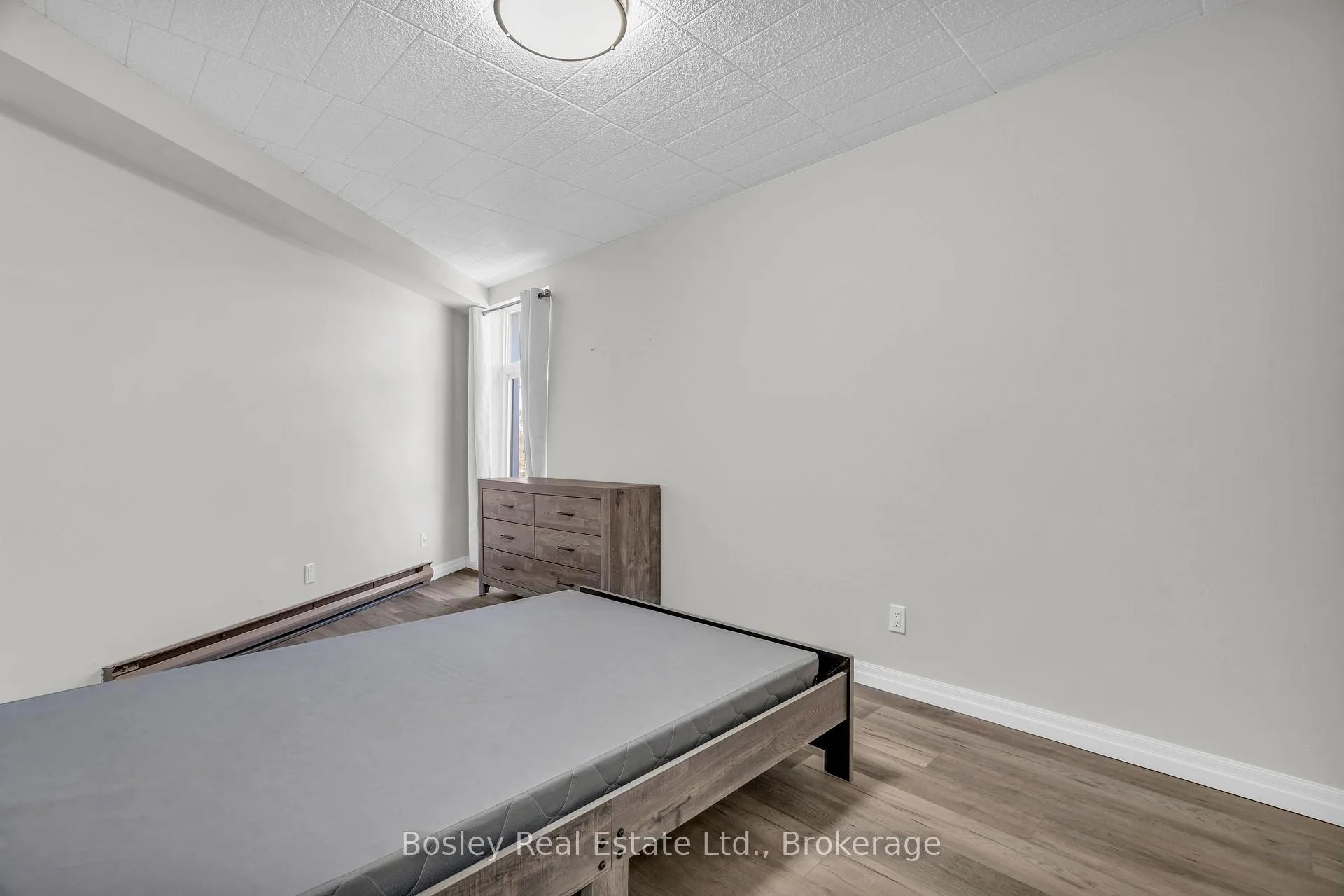Photo 13 of Unit 507, 91 Conroy Crescent, Guelph, Dovercliffe Park/Old University — HOMEH