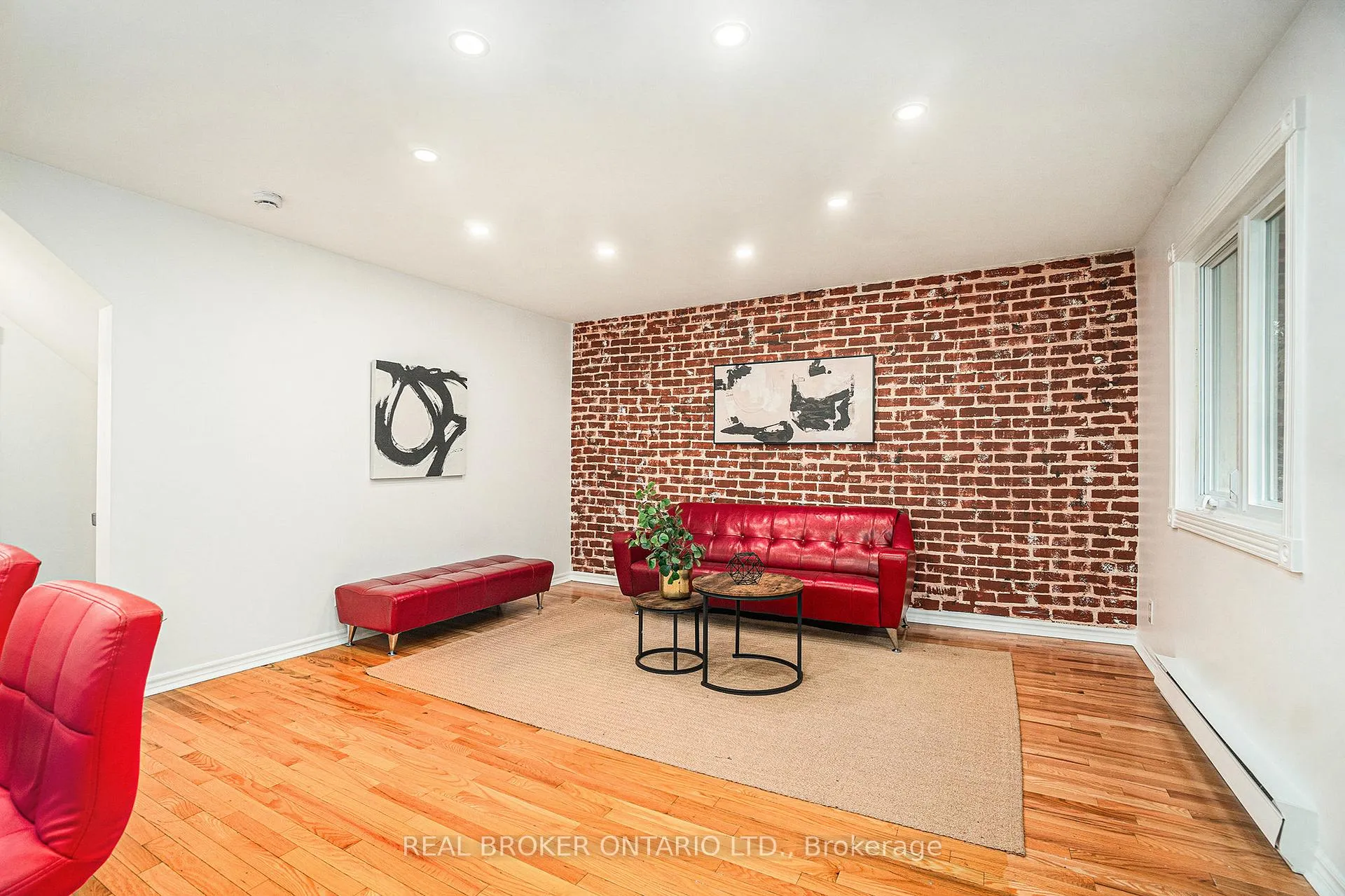 Photo 6 of Unit 5, 1204 Shillington Avenue, Ottawa, Carlington — HOMEH
