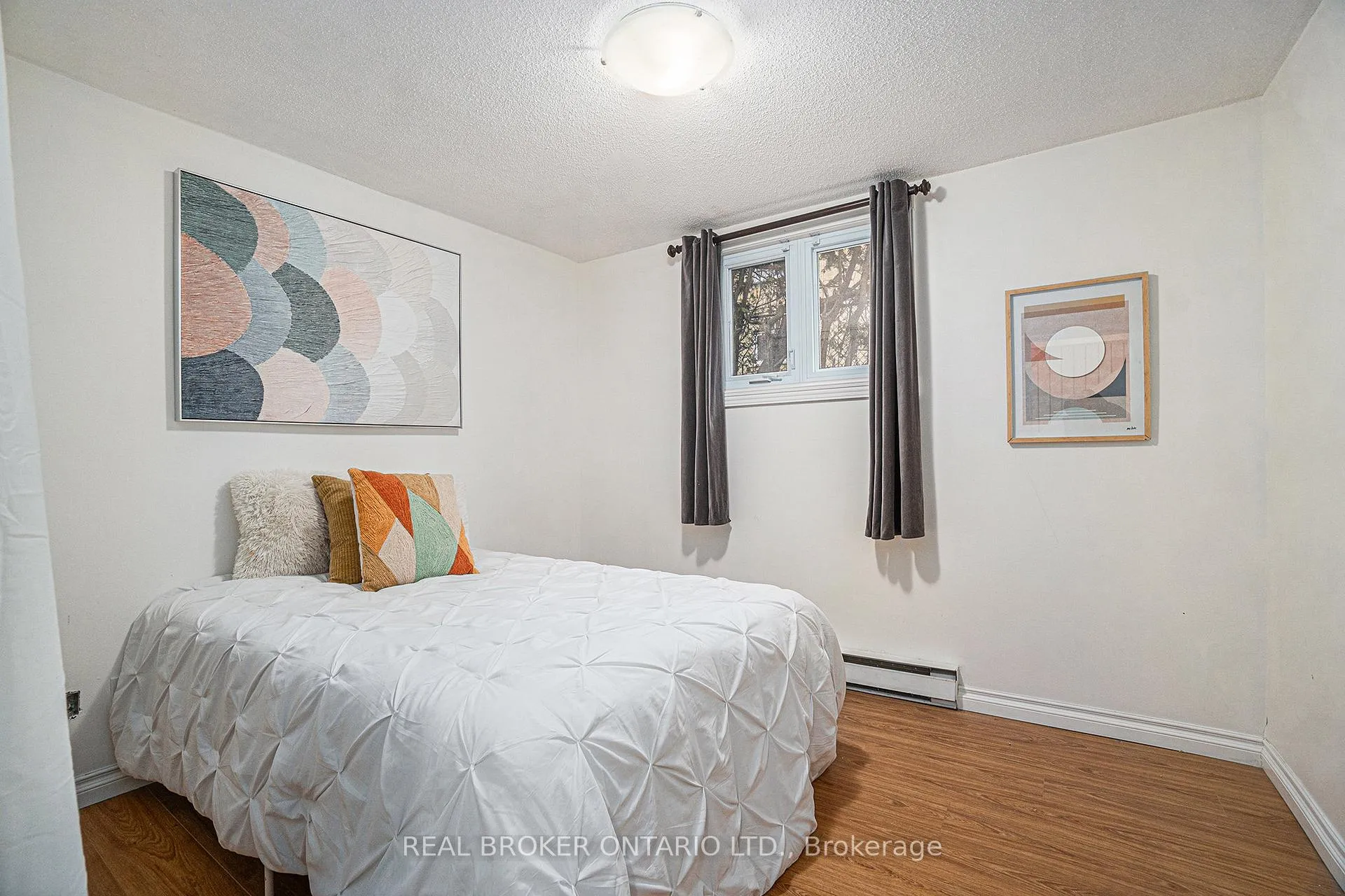 Photo 7 of Unit 5, 1204 Shillington Avenue, Ottawa, Carlington — HOMEH