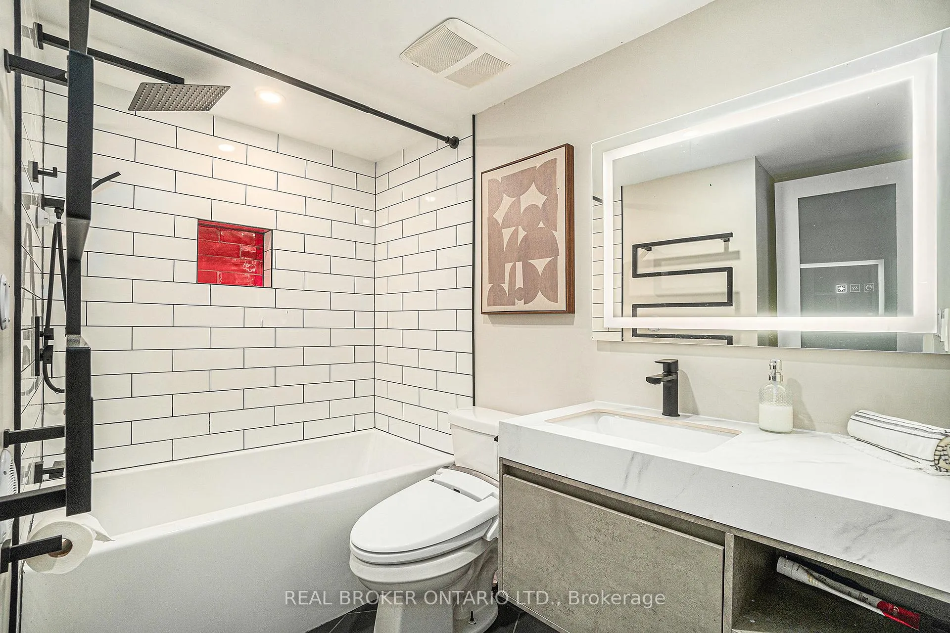 Photo 9 of Unit 5, 1204 Shillington Avenue, Ottawa, Carlington — HOMEH