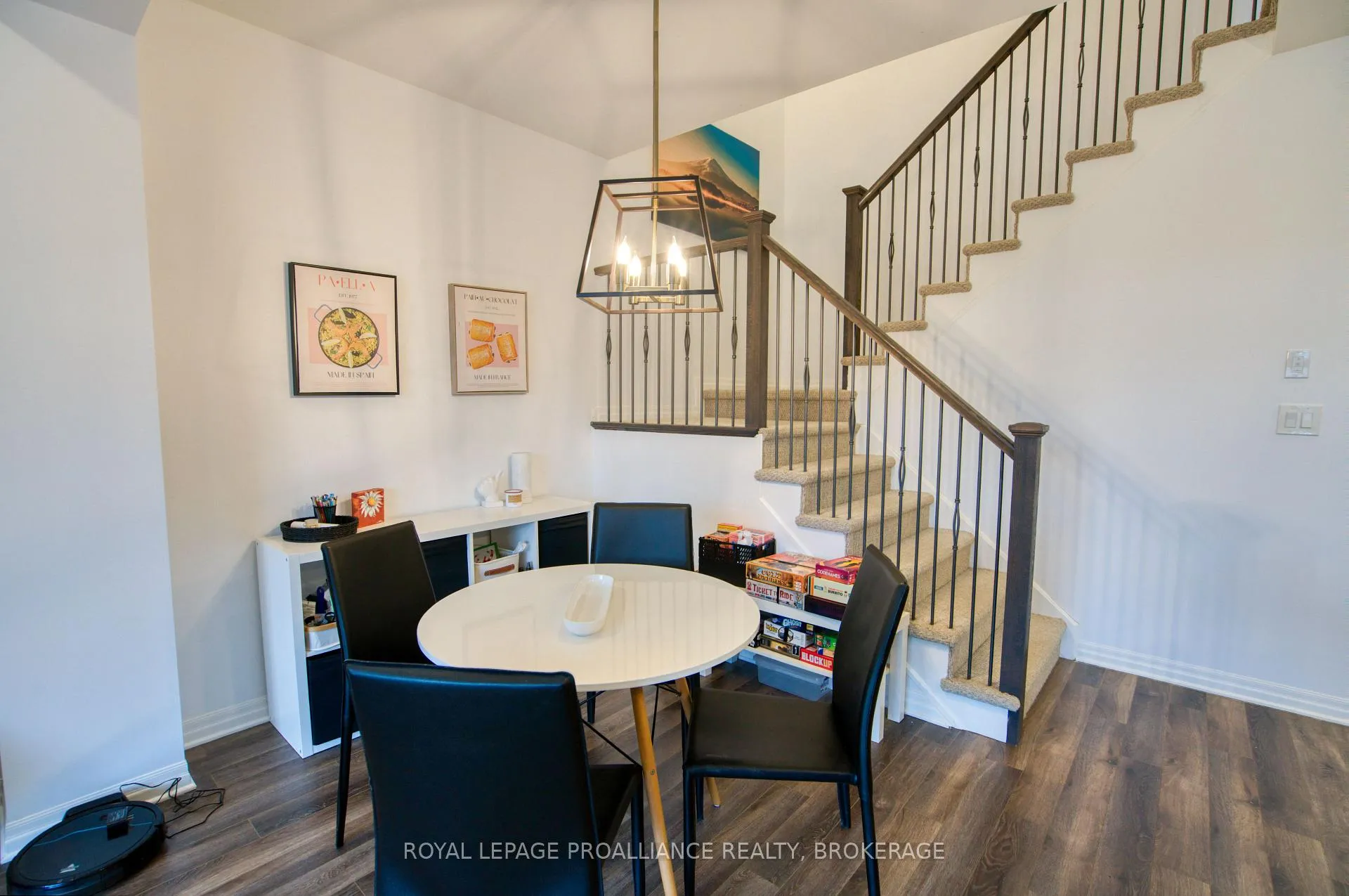 Photo 13 of 938 Riverview Way, Kingston, Kingston East (Incl Barret Crt) — HOMEH