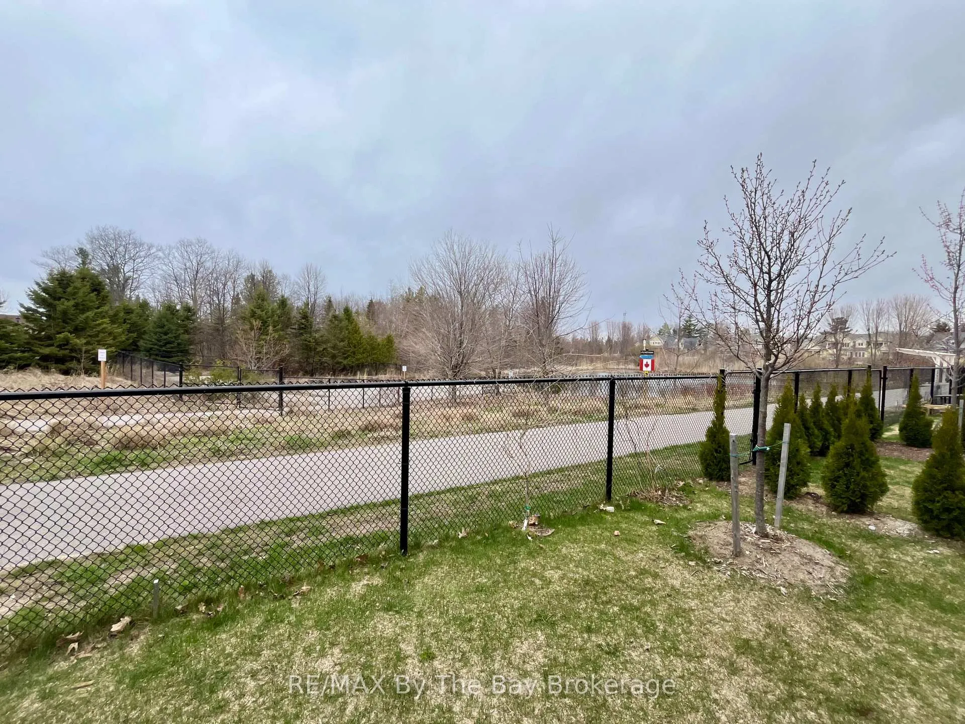 Photo 26 of 38 Little River Crossing, Wasaga Beach — HOMEH