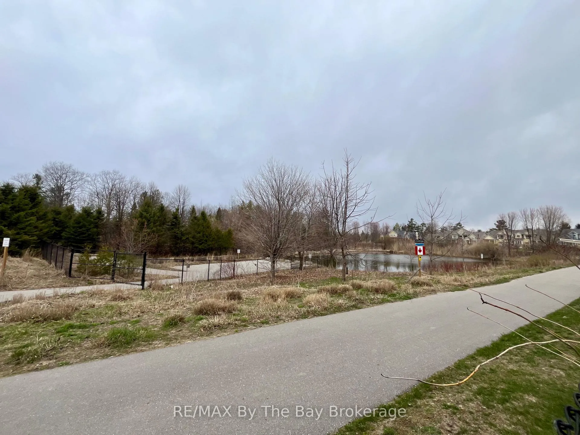 Photo 27 of 38 Little River Crossing, Wasaga Beach — HOMEH