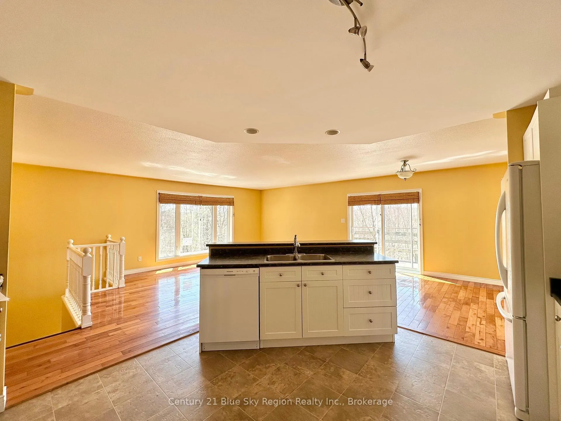 Photo 7 of 119 Moosehead Road, Mattawan — HOMEH