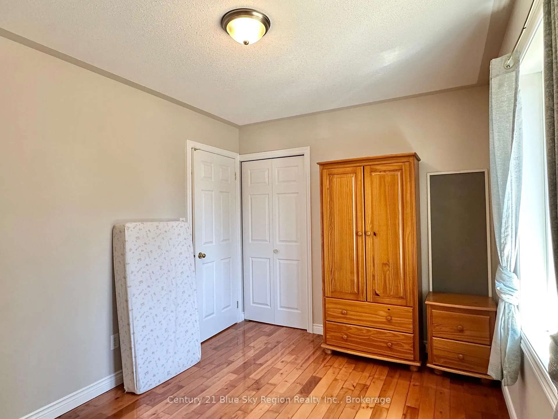 Photo 15 of 119 Moosehead Road, Mattawan — HOMEH