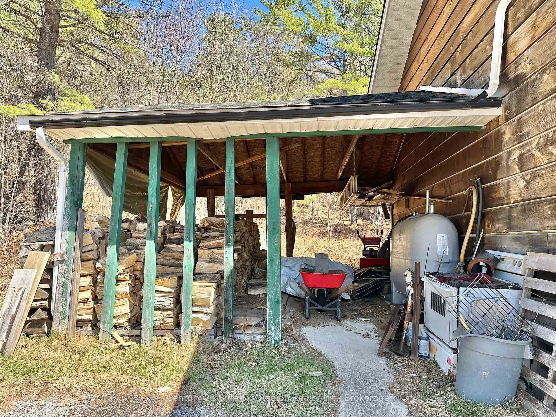 Photo 28 of 119 Moosehead Road, Mattawan — HOMEH