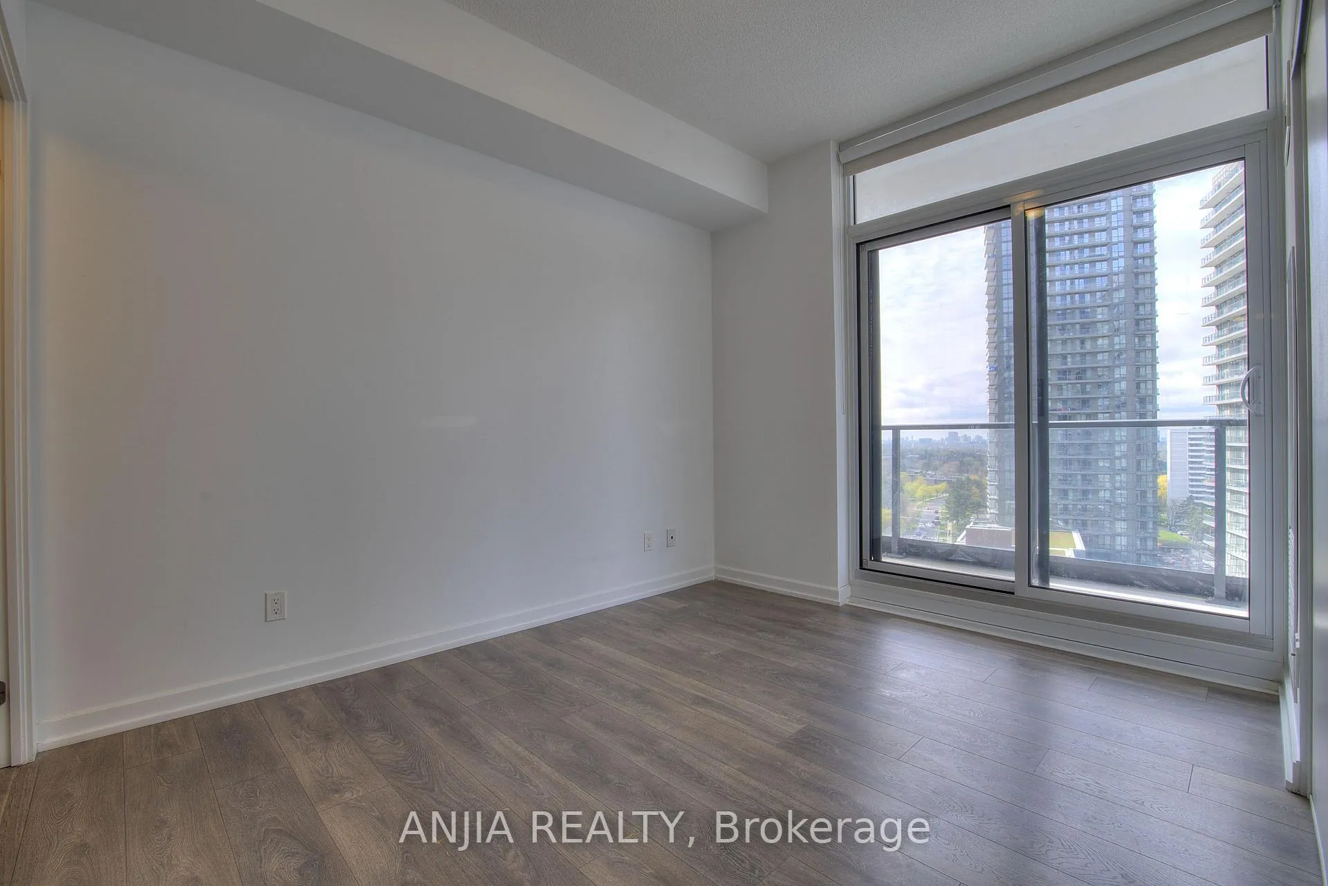 Photo 19 of Unit 1304, 56 Forest Manor Road, North York, Henry Farm — HOMEH