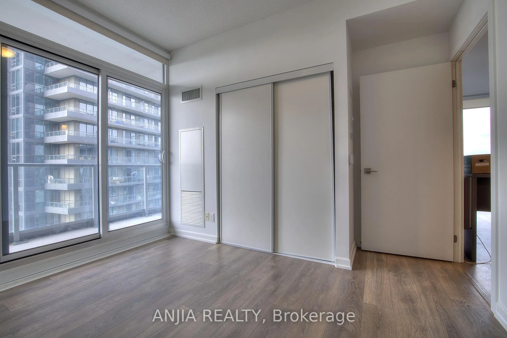 Photo 20 of Unit 1304, 56 Forest Manor Road, North York, Henry Farm — HOMEH