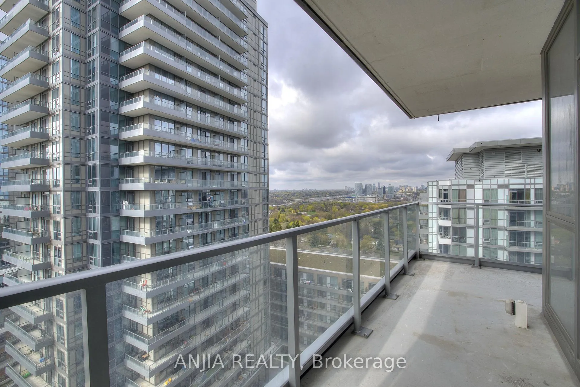 Photo 26 of Unit 1304, 56 Forest Manor Road, North York, Henry Farm — HOMEH
