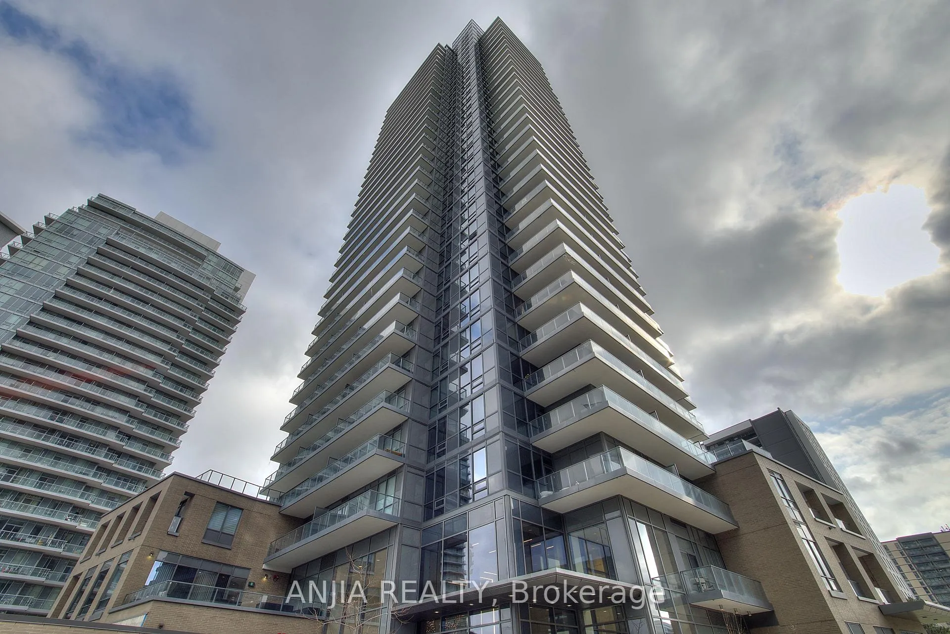 Photo 34 of Unit 1304, 56 Forest Manor Road, North York, Henry Farm — HOMEH