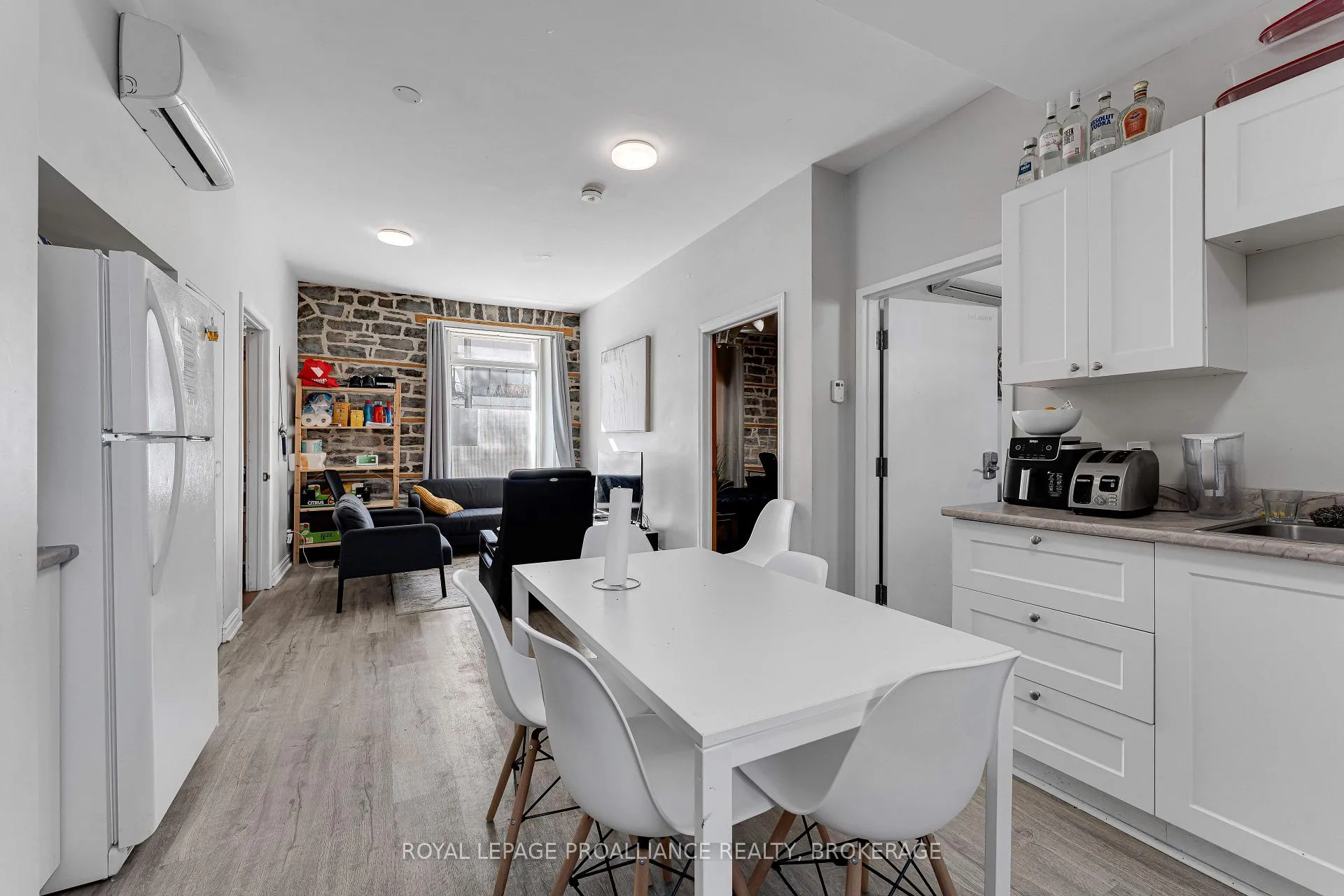 Photo 4 of 155 Brock Street, Kingston, Central City East — HOMEH
