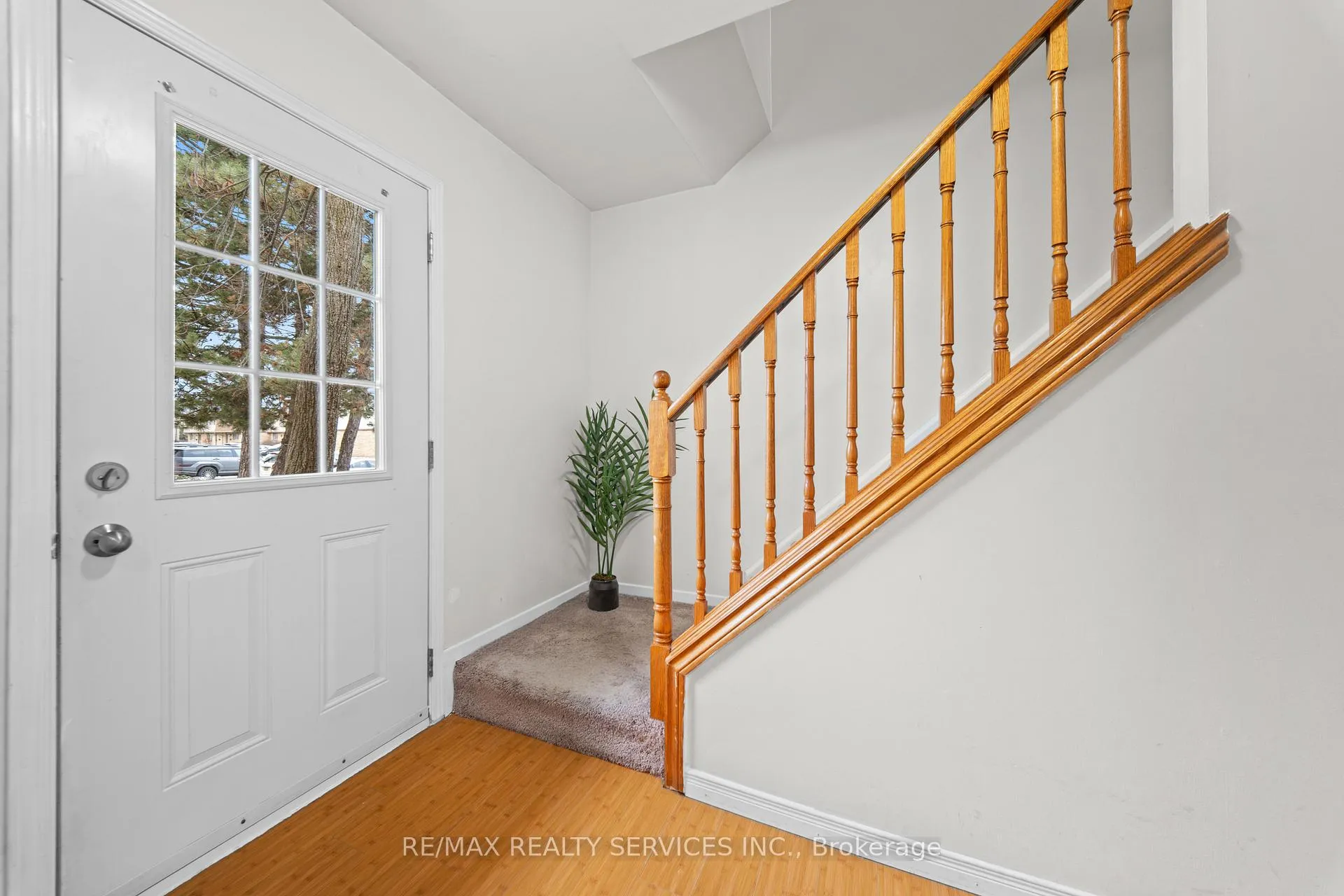 Photo 8 of Unit 107, 45 Hansen Road N, Brampton, Madoc — HOMEH