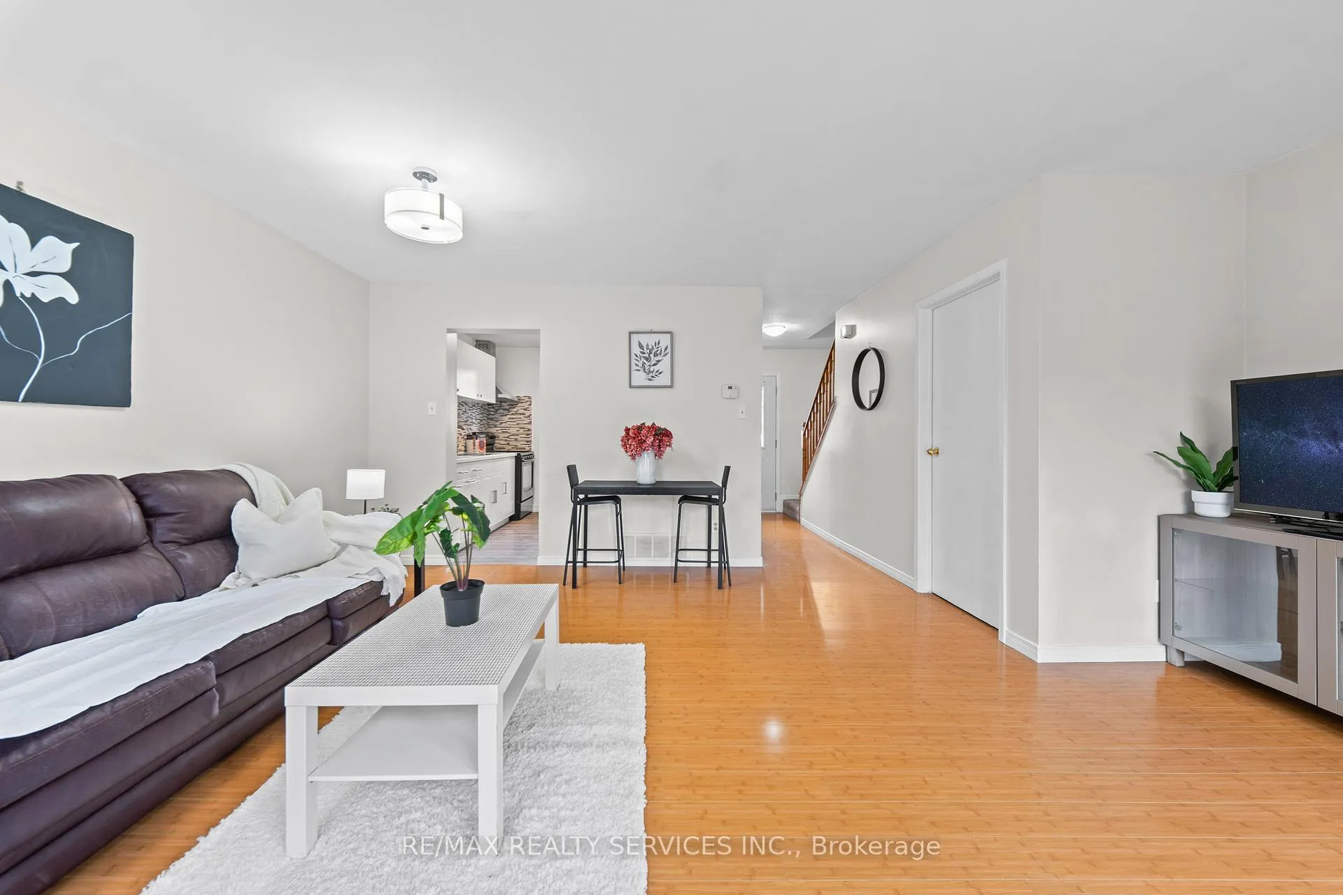 Photo 21 of Unit 107, 45 Hansen Road N, Brampton, Madoc — HOMEH