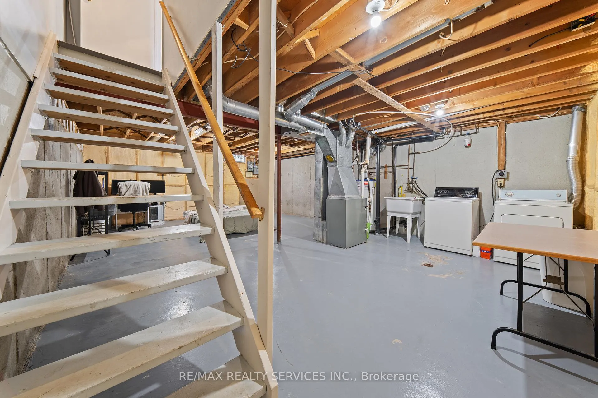 Photo 33 of Unit 107, 45 Hansen Road N, Brampton, Madoc — HOMEH