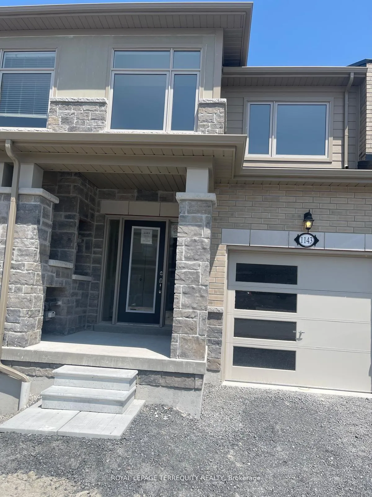 Photo 1 of 1143 Cameo Street NW, Pickering, Rural Pickering — HOMEH
