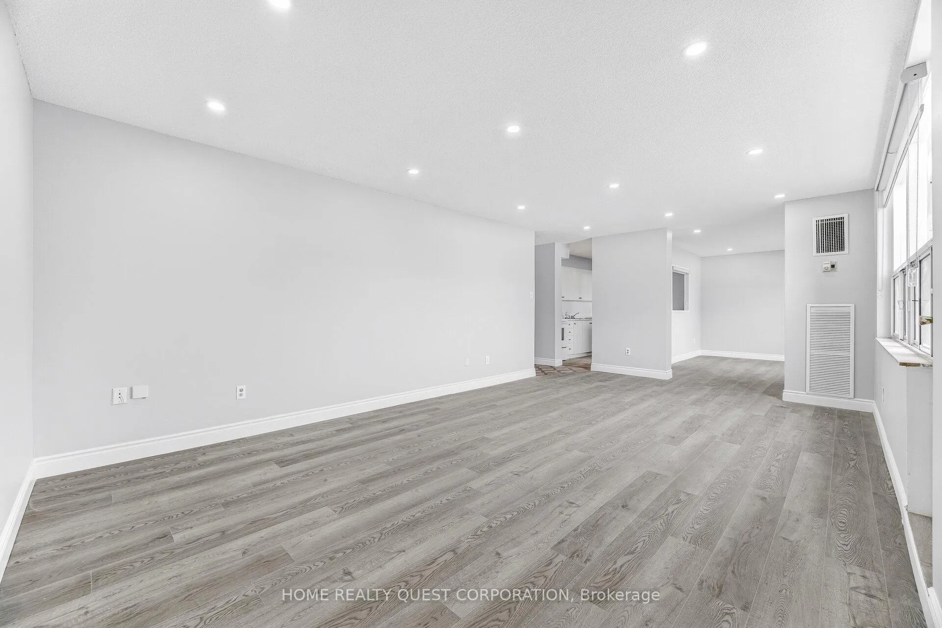 Photo 3 of Unit 203, 45 Silverstone Drive, Etobicoke, Mount Olive-Silverstone-Jamestown — HOMEH