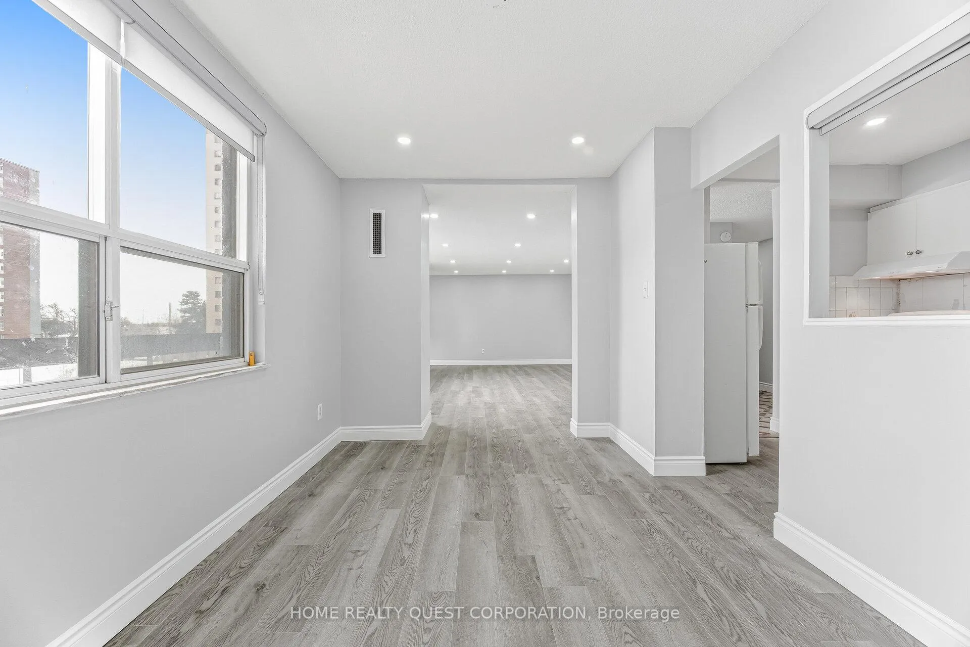 Photo 9 of Unit 203, 45 Silverstone Drive, Etobicoke, Mount Olive-Silverstone-Jamestown — HOMEH