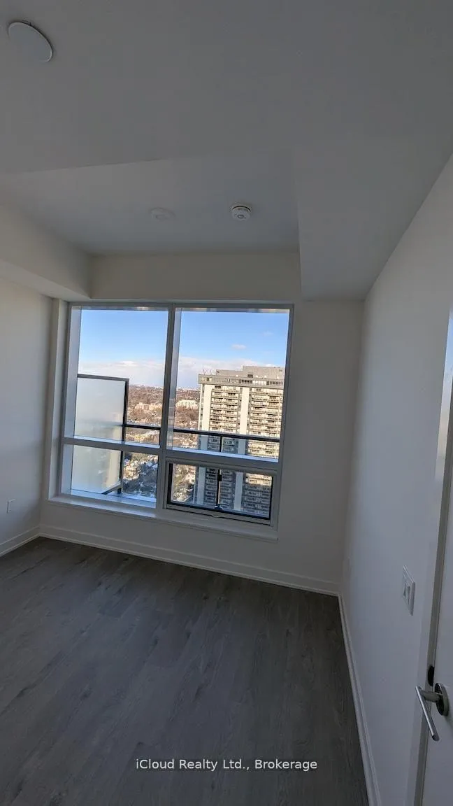 Photo 9 of Unit 2414, 120 Broadway Avenue E, Toronto, Mount Pleasant West — HOMEH