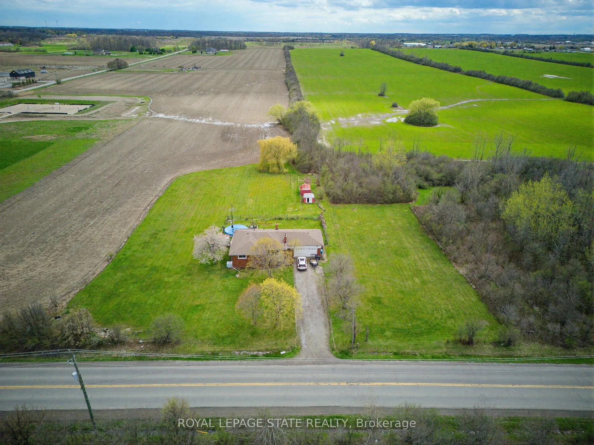 Photo 43 of 516 Mud Street E, Hamilton, Rural Stoney Creek — HOMEH