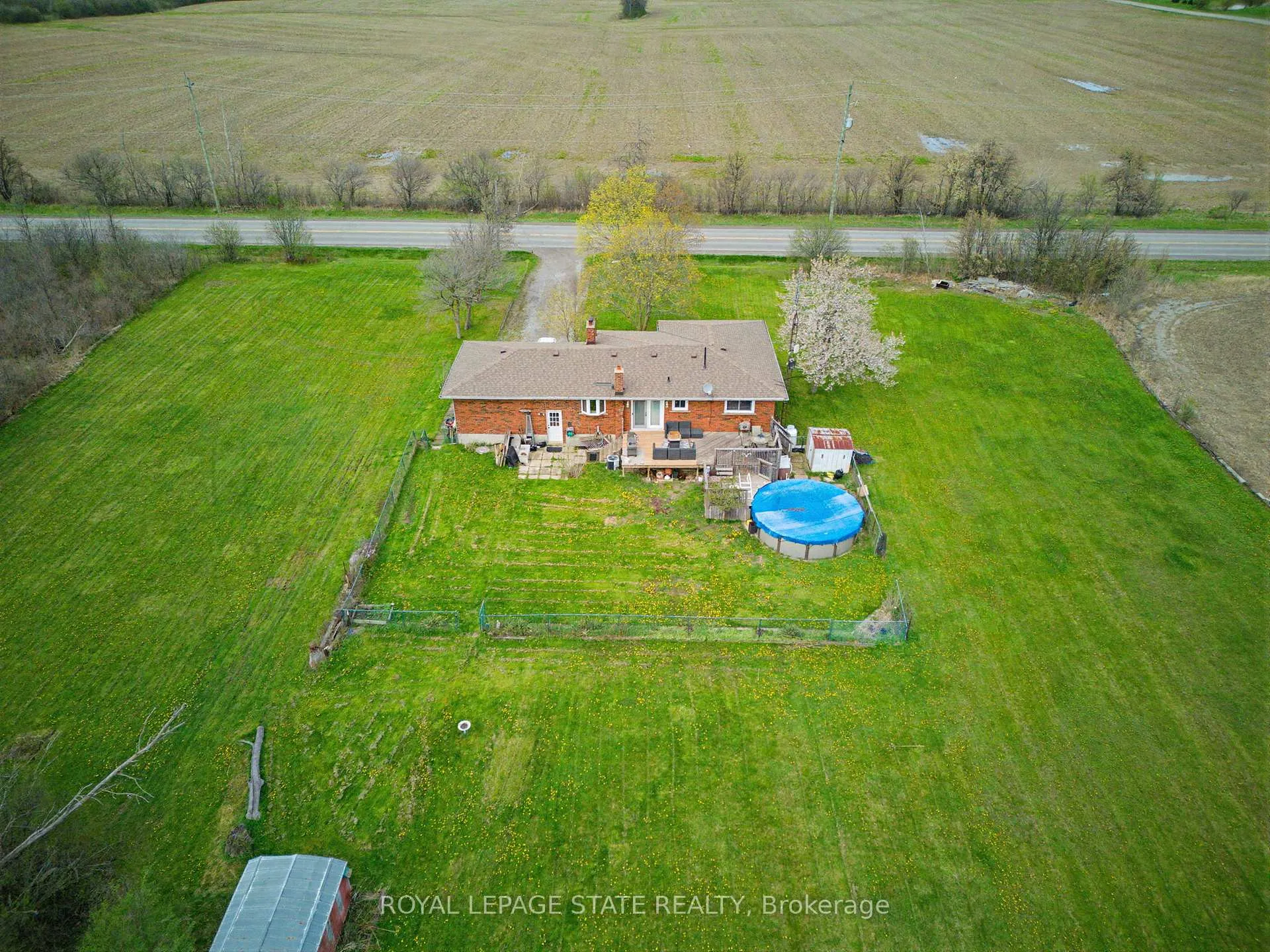 Photo 47 of 516 Mud Street E, Hamilton, Rural Stoney Creek — HOMEH