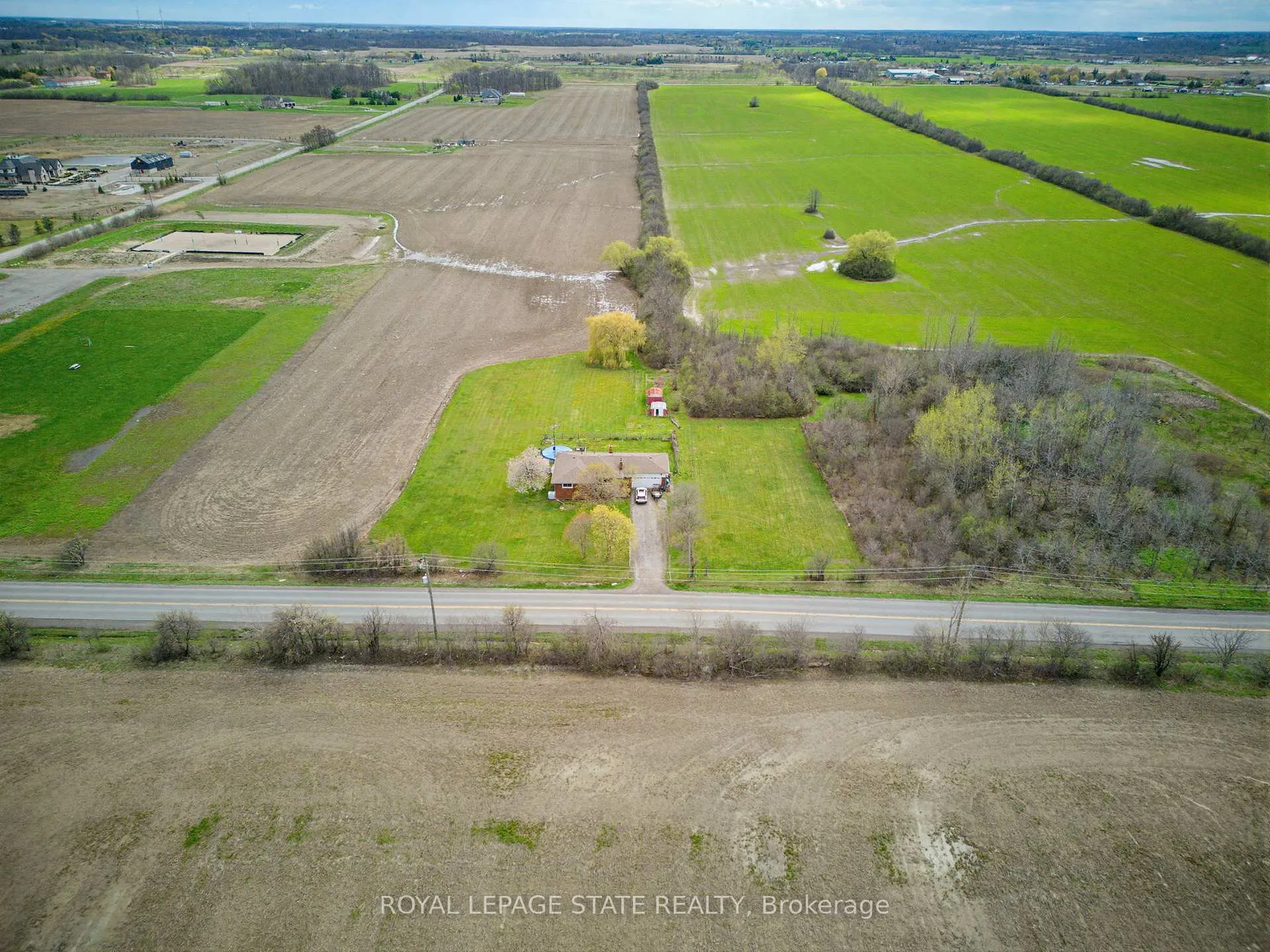 Photo 48 of 516 Mud Street E, Hamilton, Rural Stoney Creek — HOMEH