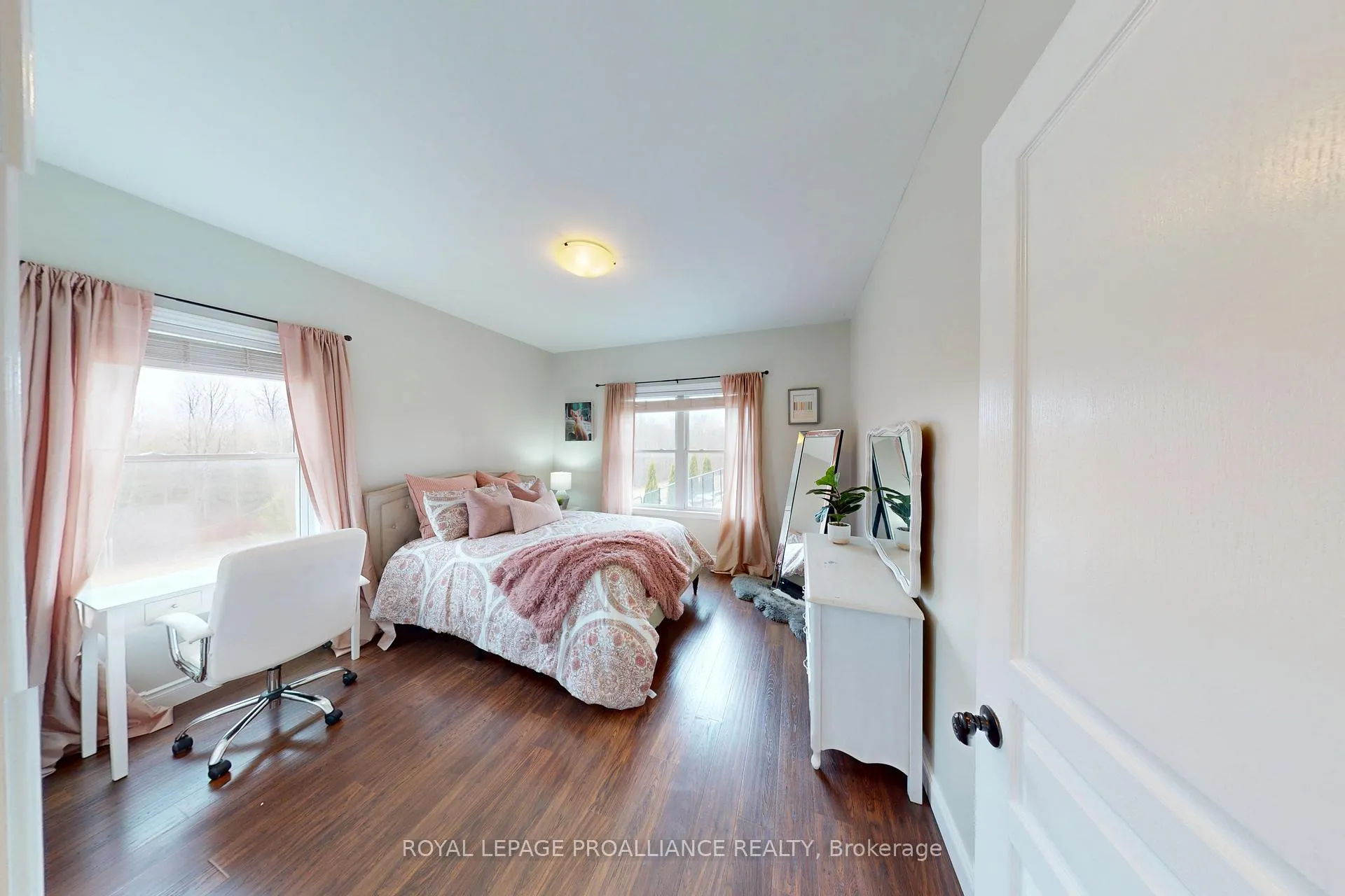 Photo 17 of Unit A, 2104 Highway 37, Belleville, Thurlow Ward — HOMEH