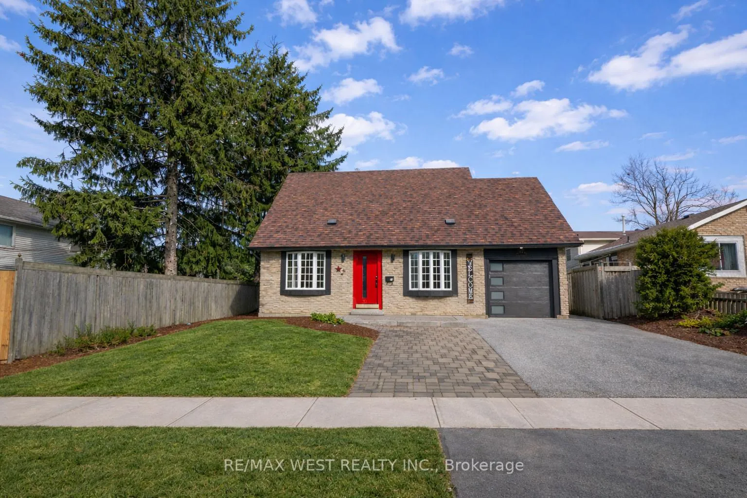 Photo 1 of 64 Heather Street, Barrie, Sunnidale — HOMEH