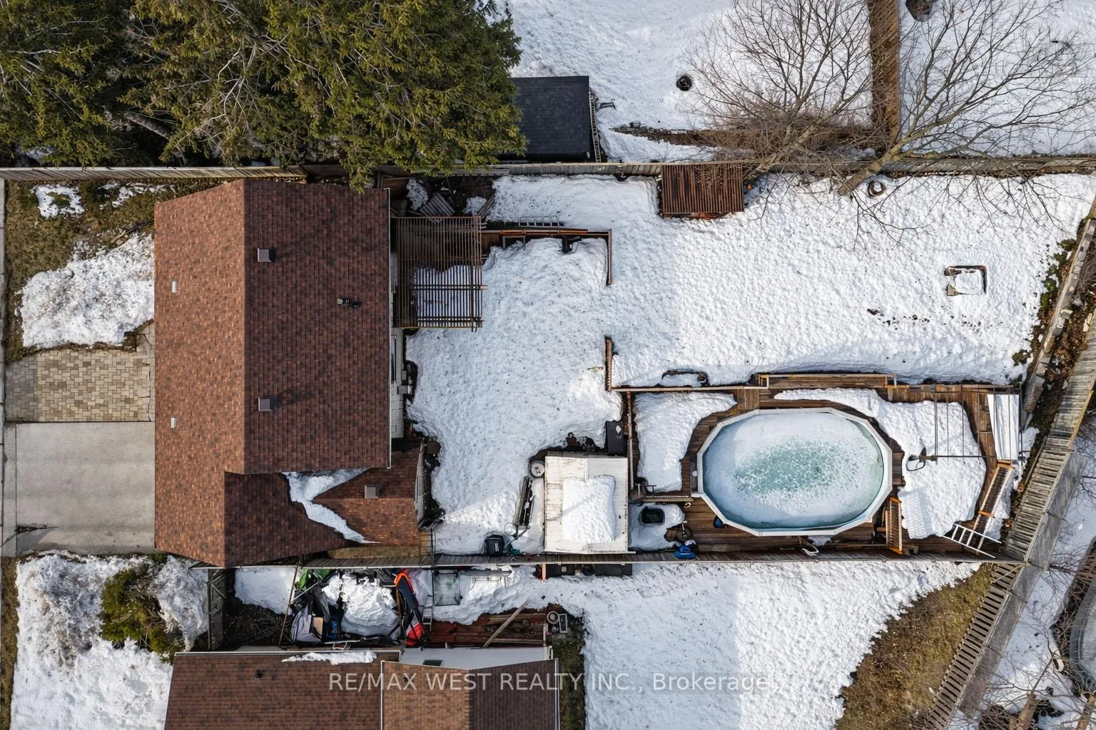 Photo 10 of 64 Heather Street, Barrie, Sunnidale — HOMEH