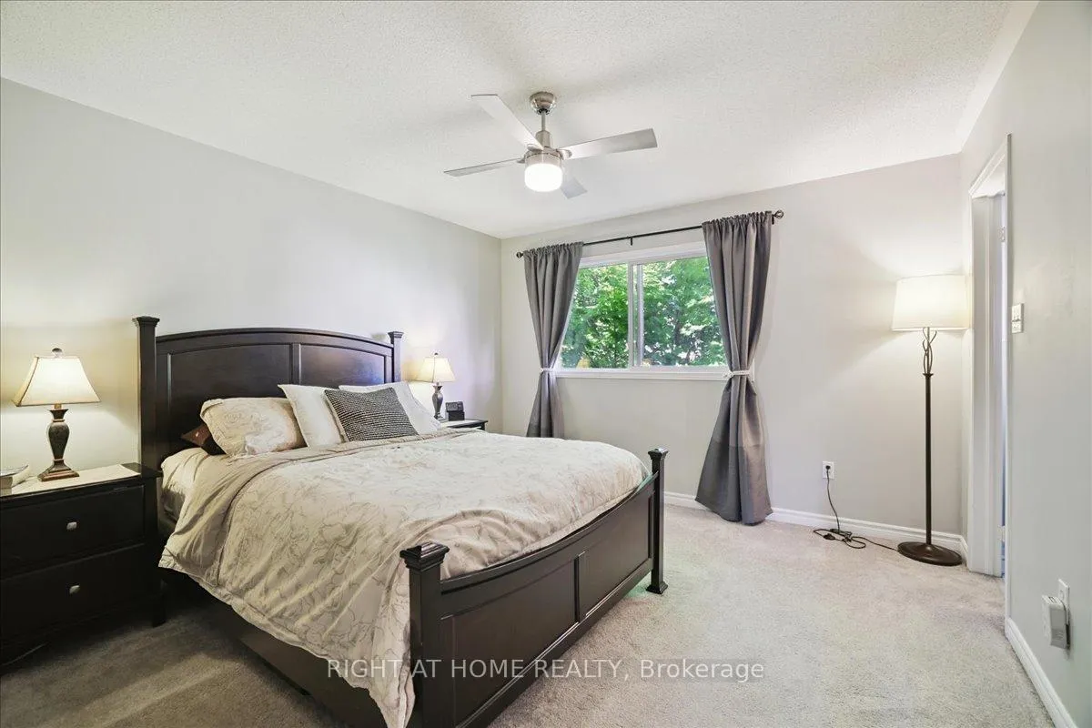 Photo 20 of 555 Taylor Crescent, Burlington, Shoreacres — HOMEH