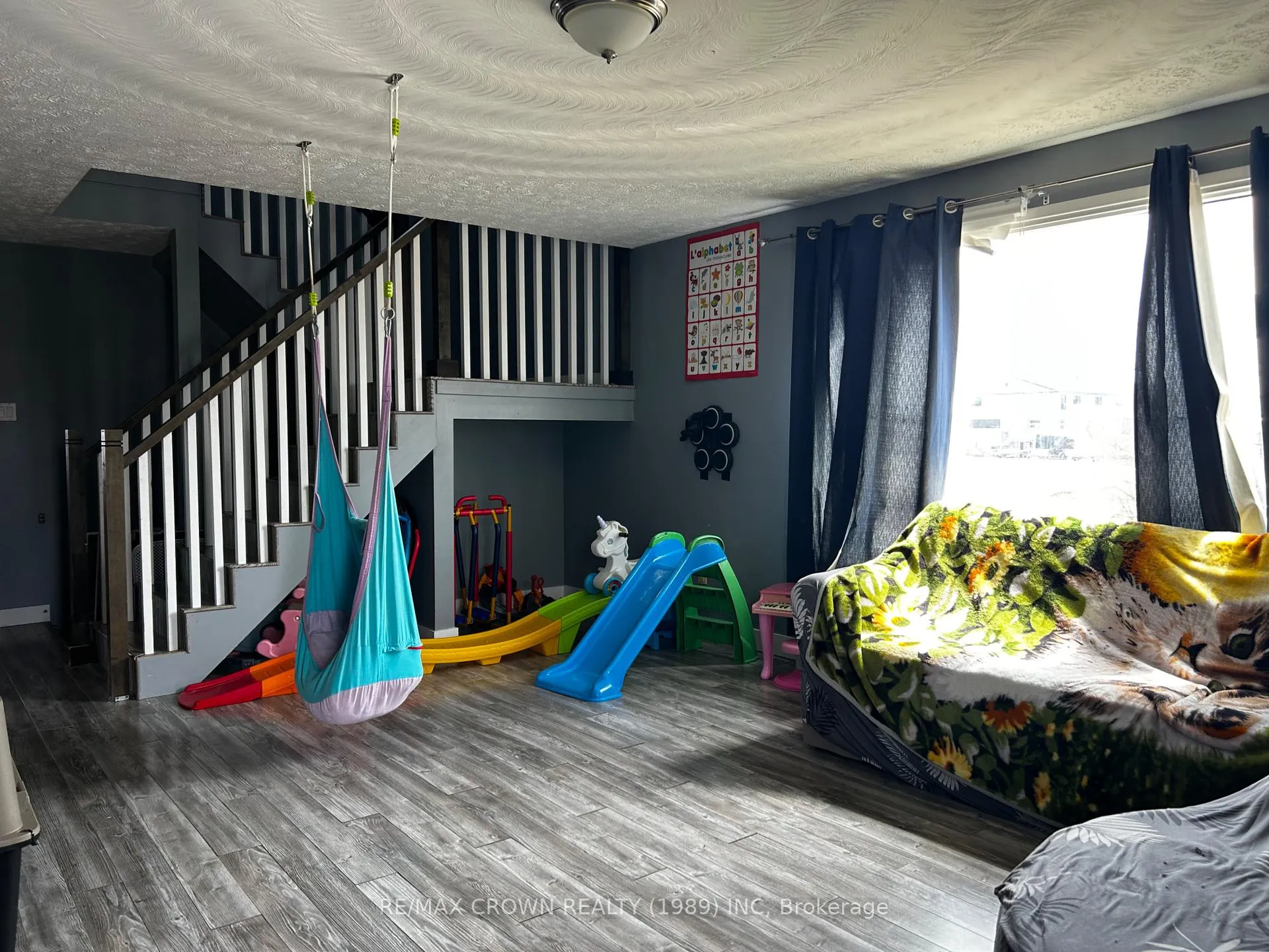 Photo 12 of 86 Brunelle Road N, Kapuskasing — HOMEH