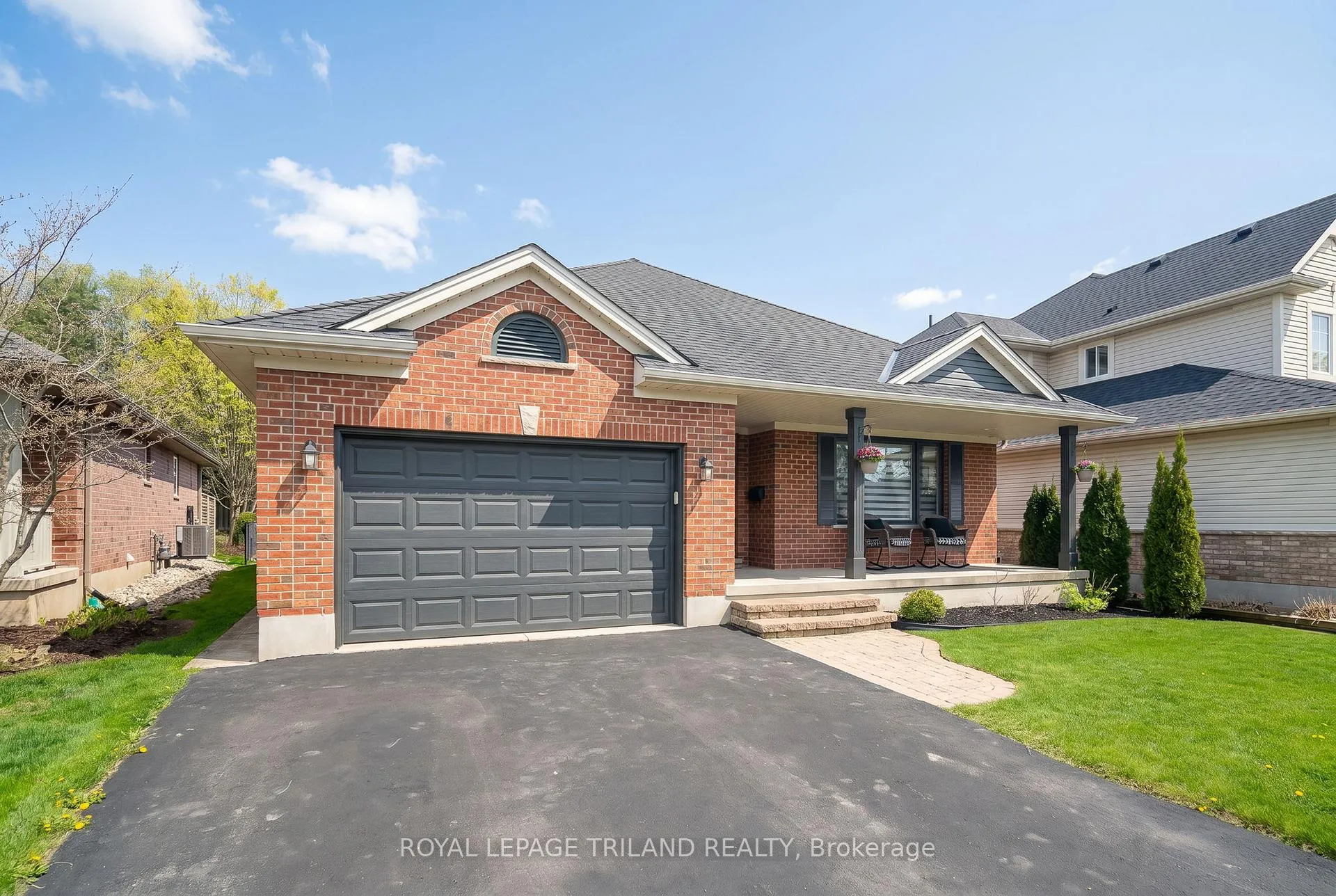 Photo 3 of 77 Shaw Boulevard, Central Elgin, Lynhurst — HOMEH