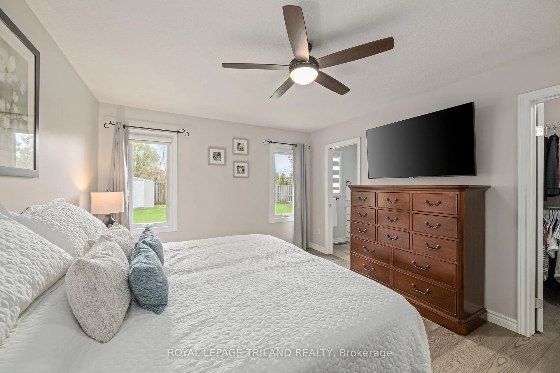 Photo 21 of 77 Shaw Boulevard, Central Elgin, Lynhurst — HOMEH