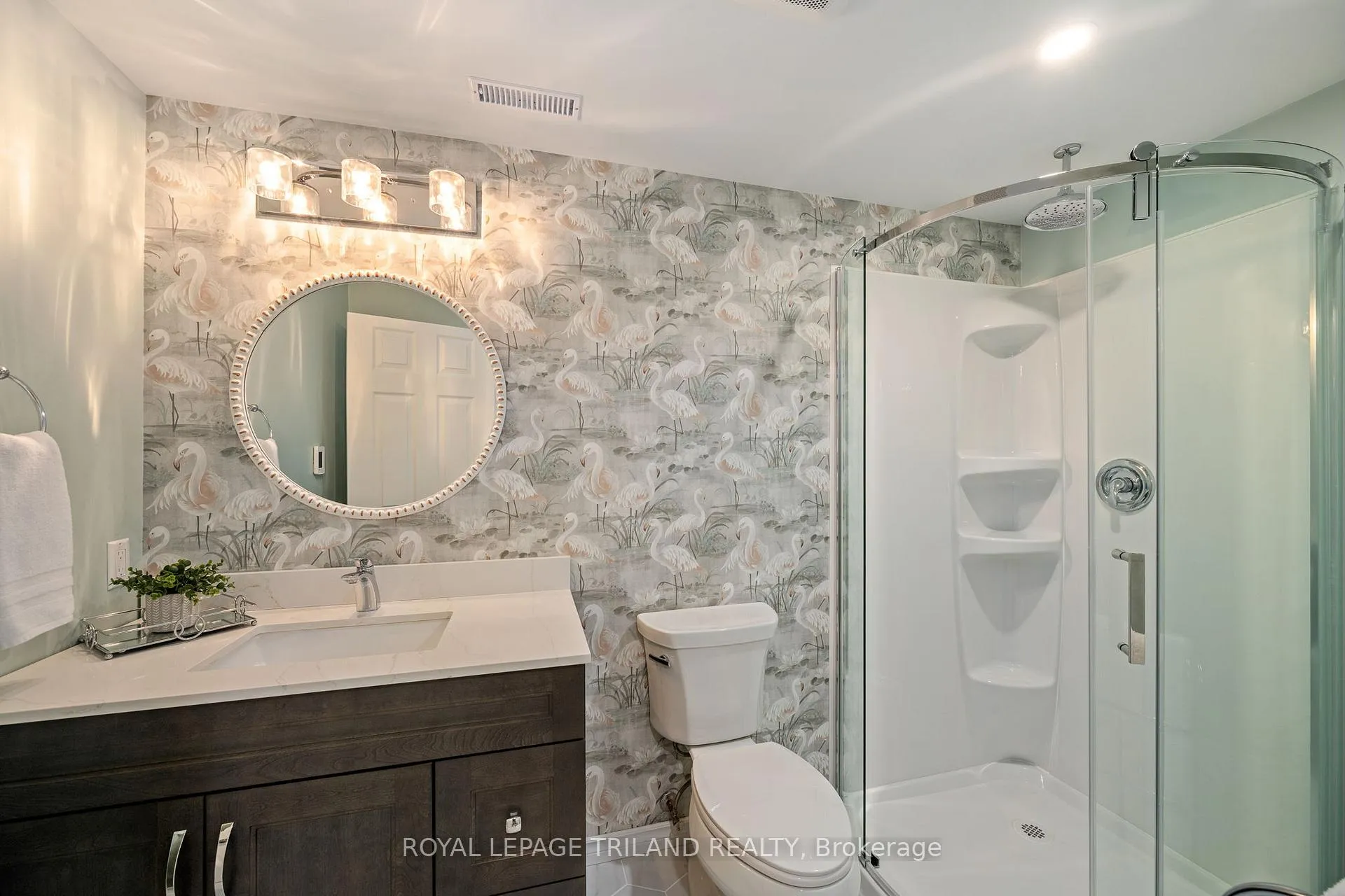 Photo 29 of 77 Shaw Boulevard, Central Elgin, Lynhurst — HOMEH