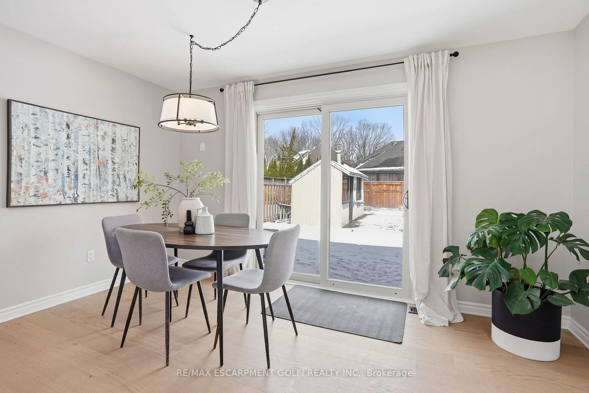 Photo 13 of 181 Lawrence Lane, Pelham, Fonthill — HOMEH