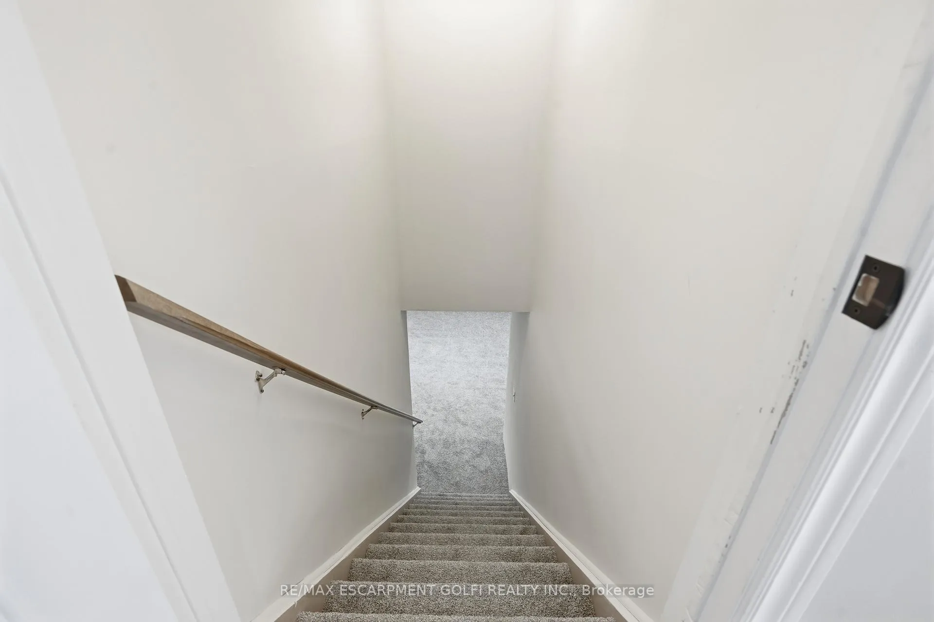 Photo 22 of 181 Lawrence Lane, Pelham, Fonthill — HOMEH