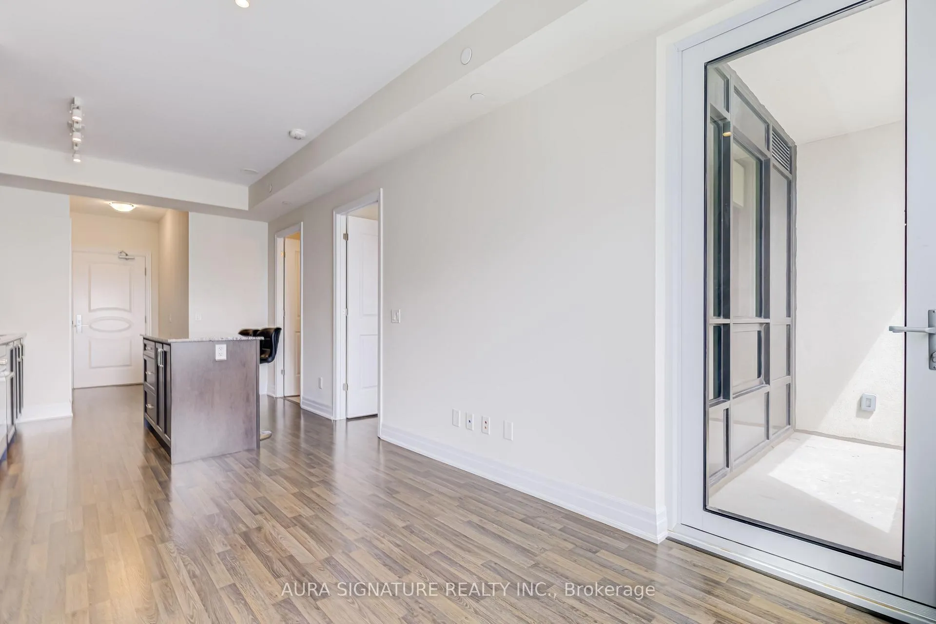 Photo 21 of Unit 1607, 9085 Jane Street, Vaughan, Concord — HOMEH