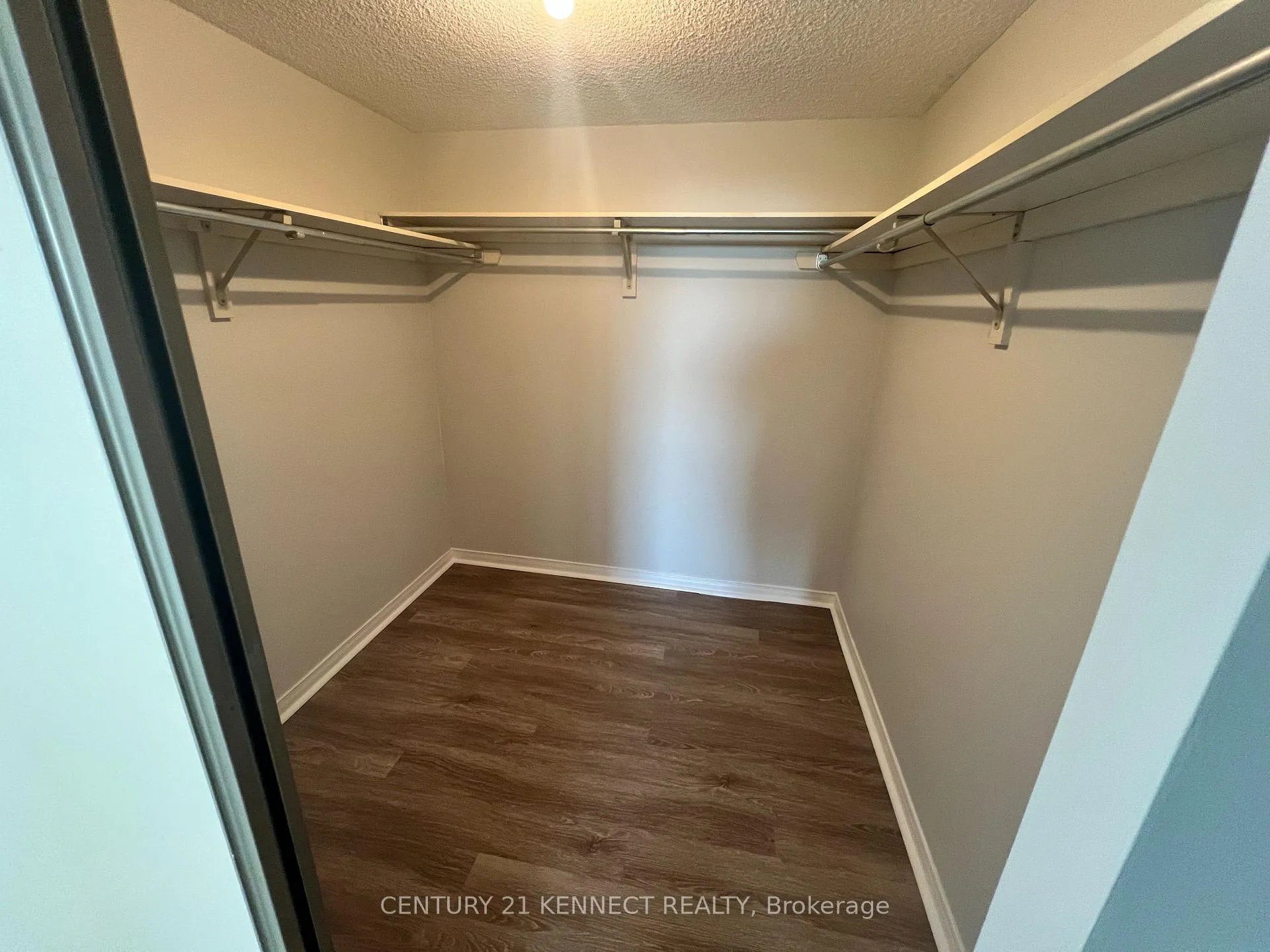 Photo 16 of Unit 604, 4725 Sheppard Avenue, Scarborough, Agincourt South-Malvern West — HOMEH