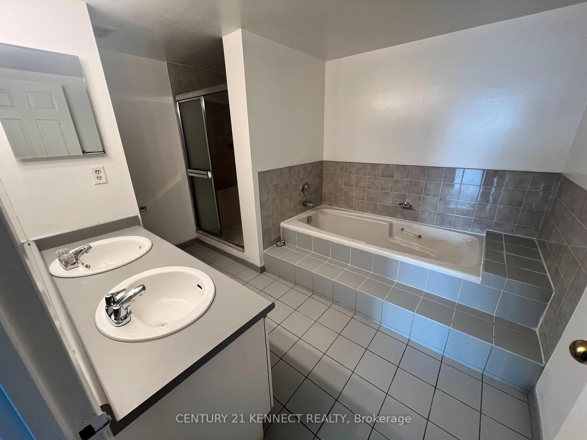 Photo 24 of Unit 604, 4725 Sheppard Avenue, Scarborough, Agincourt South-Malvern West — HOMEH