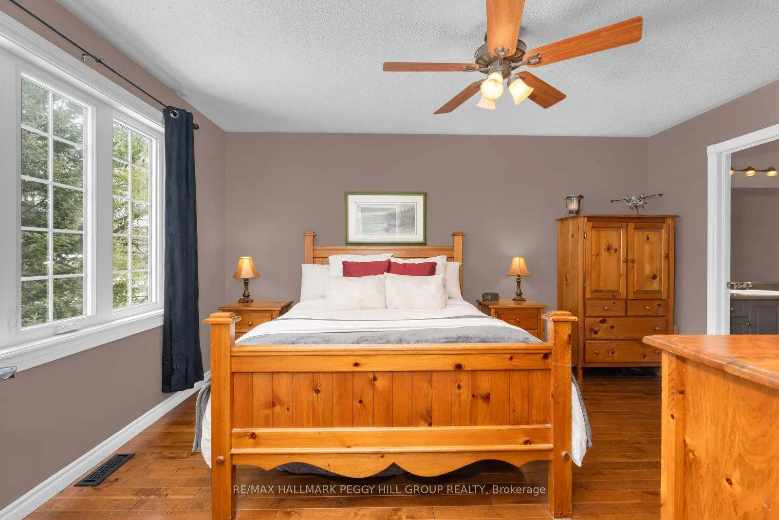 Photo 11 of 5 Campbell Court, Springwater, Hillsdale — HOMEH