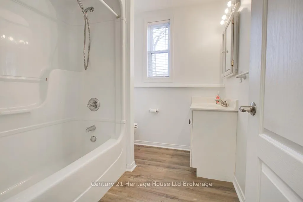 Photo 8 of Unit Lower, 120 Rolph Street, Tillsonburg — HOMEH