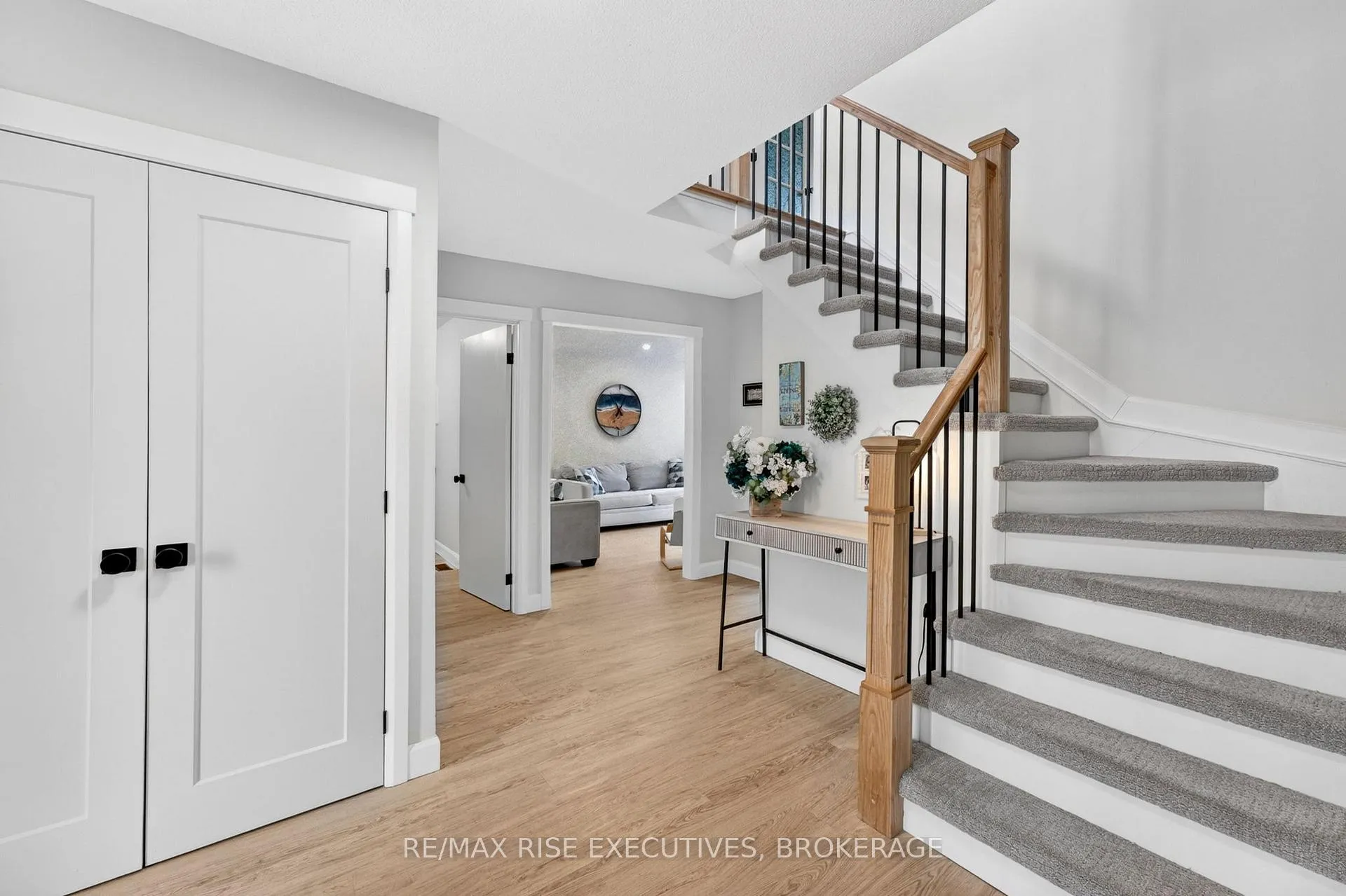 Photo 6 of 1220 Humberside Drive, Kingston, North of Taylor-Kidd Blvd — HOMEH