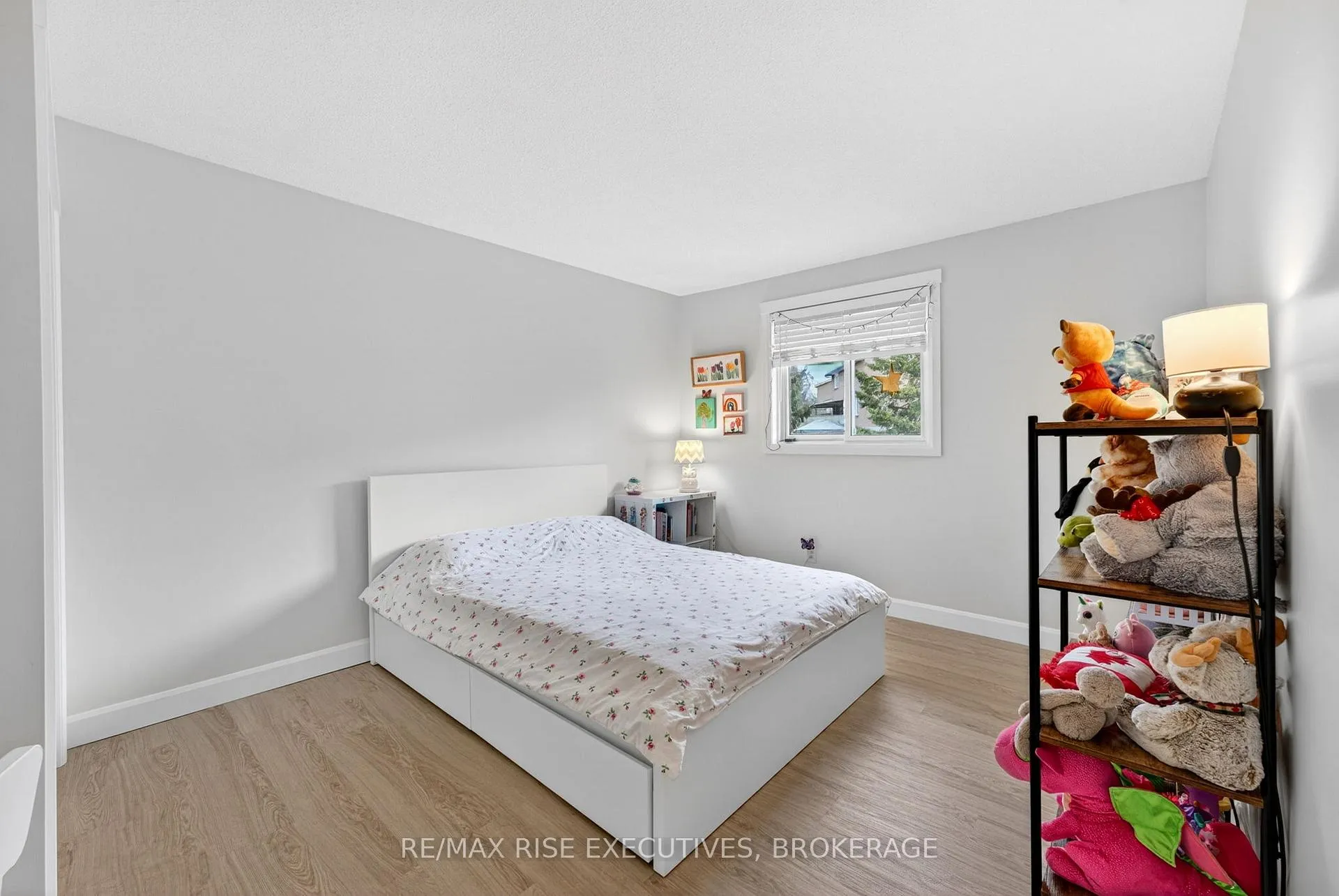 Photo 24 of 1220 Humberside Drive, Kingston, North of Taylor-Kidd Blvd — HOMEH