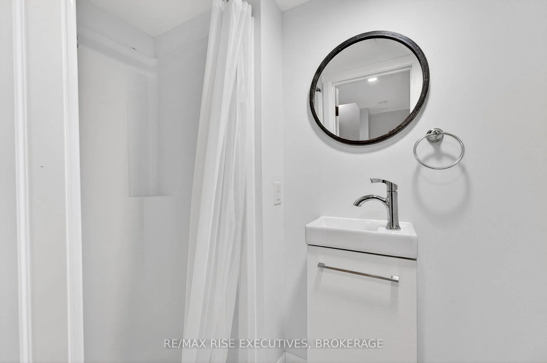 Photo 33 of 1220 Humberside Drive, Kingston, North of Taylor-Kidd Blvd — HOMEH