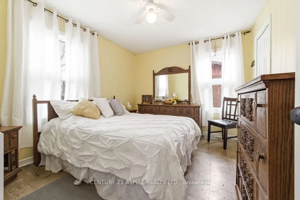 Photo 25 of 14 Wilbert Street, Petawawa — HOMEH