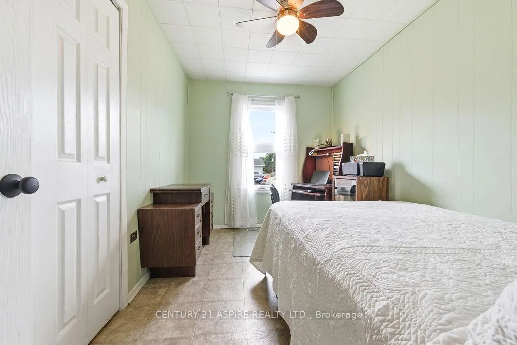 Photo 32 of 14 Wilbert Street, Petawawa — HOMEH